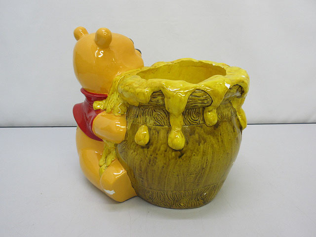 ★sb0053　くまのプーさん　プランター　陶器　ガーデニング　ディズニー　鉢　置物　POOH　Disney　庭　植木　インテリア　かわいい★_画像2