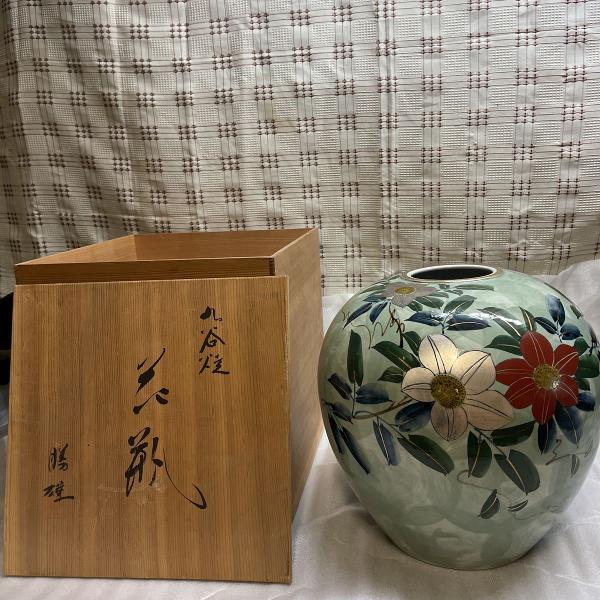 Ваза для посуды Кутани Кацуо Железная проволока зеленого цвета с деревянной коробкой Кацуо Миура Ваза для цветов [Красота] Анонимная доставка
