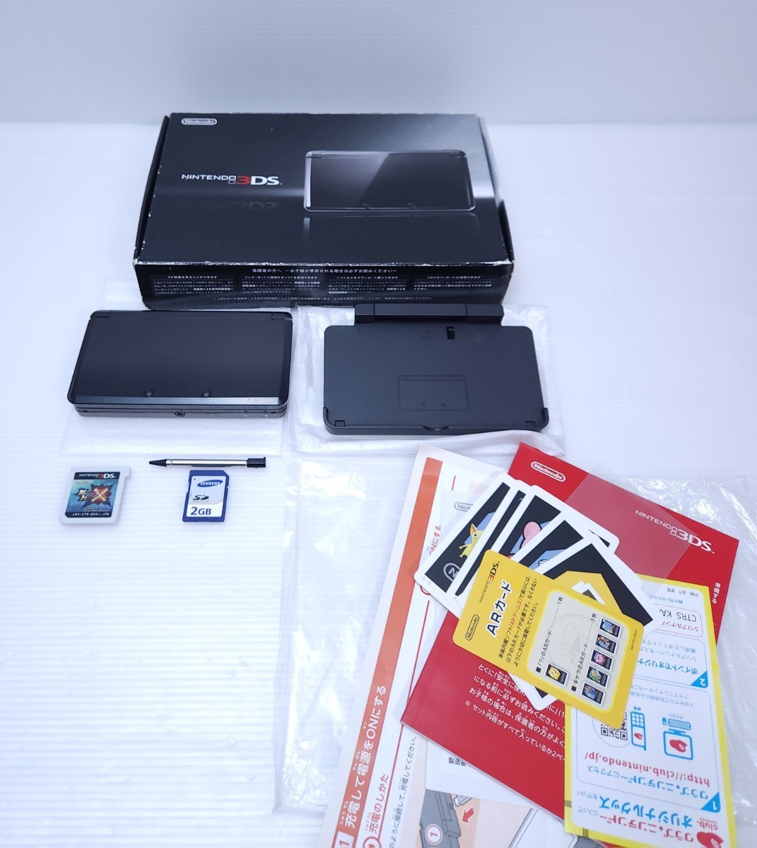 Nintendo ニンテンドー3DS コスモブラック 本体 CTR-001 付属品完備 メモリカード 2GB + ゲームソフト 希少 きれい品/動作品(1)