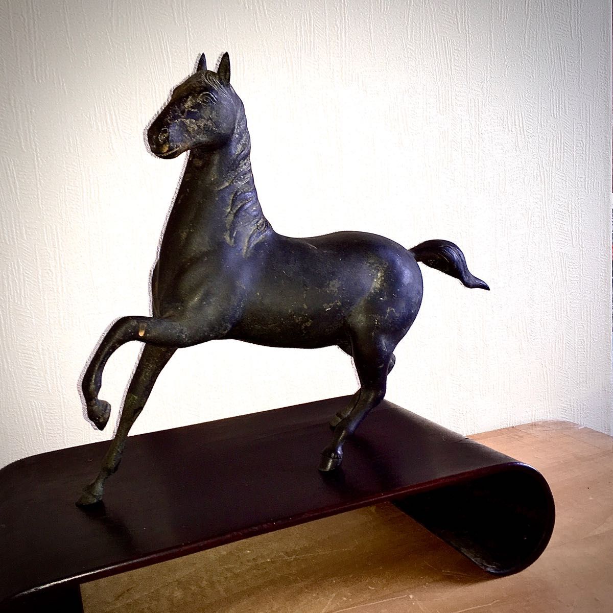 【アンティーク置物】　馬　ブロンズ像　銅像　インテリア　金属製　金属工芸