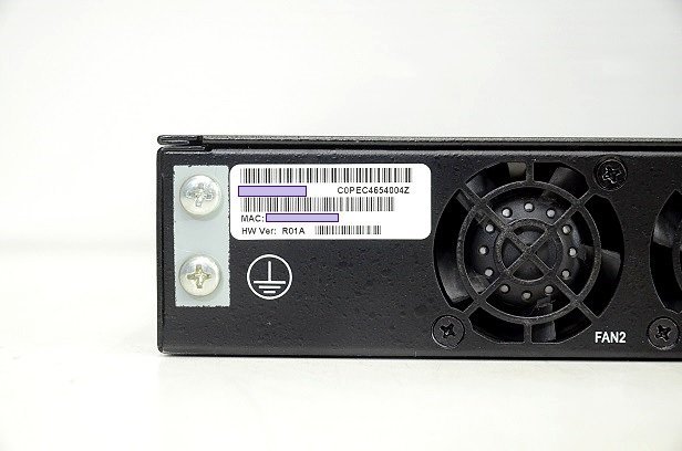 Edgecore Networks ホワイトボックススイッチ□AS4610-54T 中古 訳あり
