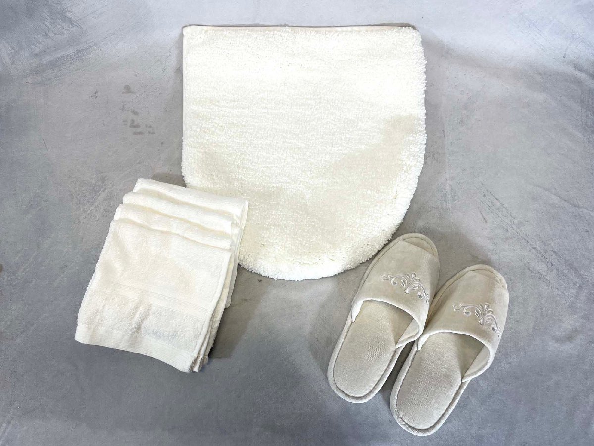 [ Fukuoka ] toilet cover cover & slippers set *UCHINO MAT GALLERY/nitoli* cover W400 D420* slippers W85 D270* model R exhibition goods *TS4990_Ts