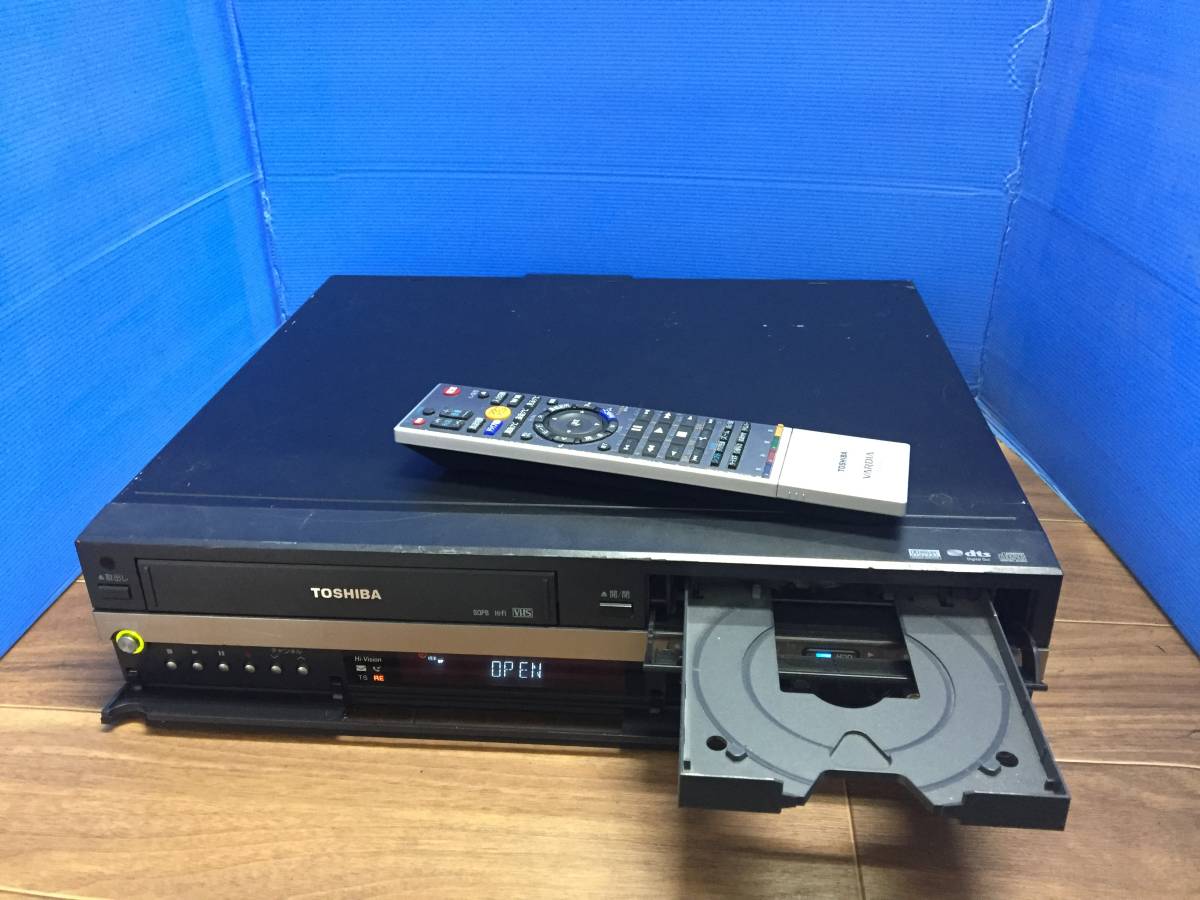 東芝 VHS/HDD/DVDレコーダー RD-W301 リモコン付　中古品B-9101_画像5