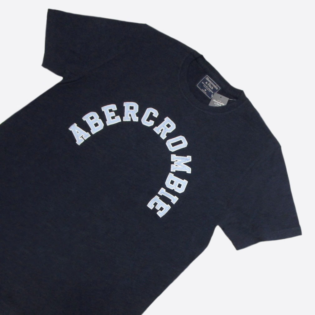 ★SALE★Abercrombie & Fitch/アバクロ★アップリケロゴ半袖Tシャツ (Navy/M)