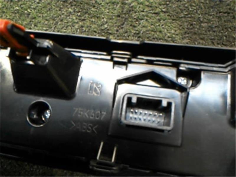 トヨタ 純正 RAV4 《 AXAH54 》 エアコンスイッチパネル P91600-23017511_画像4