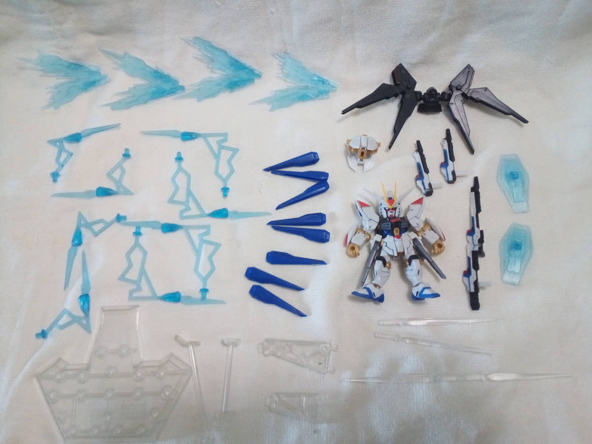  great number exhibition including in a package OK MOBILE SUIT ENSEMBLE Gundam SEED Strike freedom Gundam + light. wing DESTINYmo Bill suit ensemble 