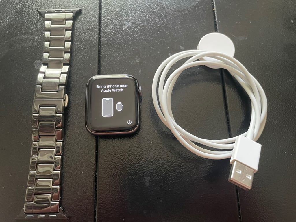 Apple Watch Series 5 44mm アルミニウム スペースグレイ GPSモデル