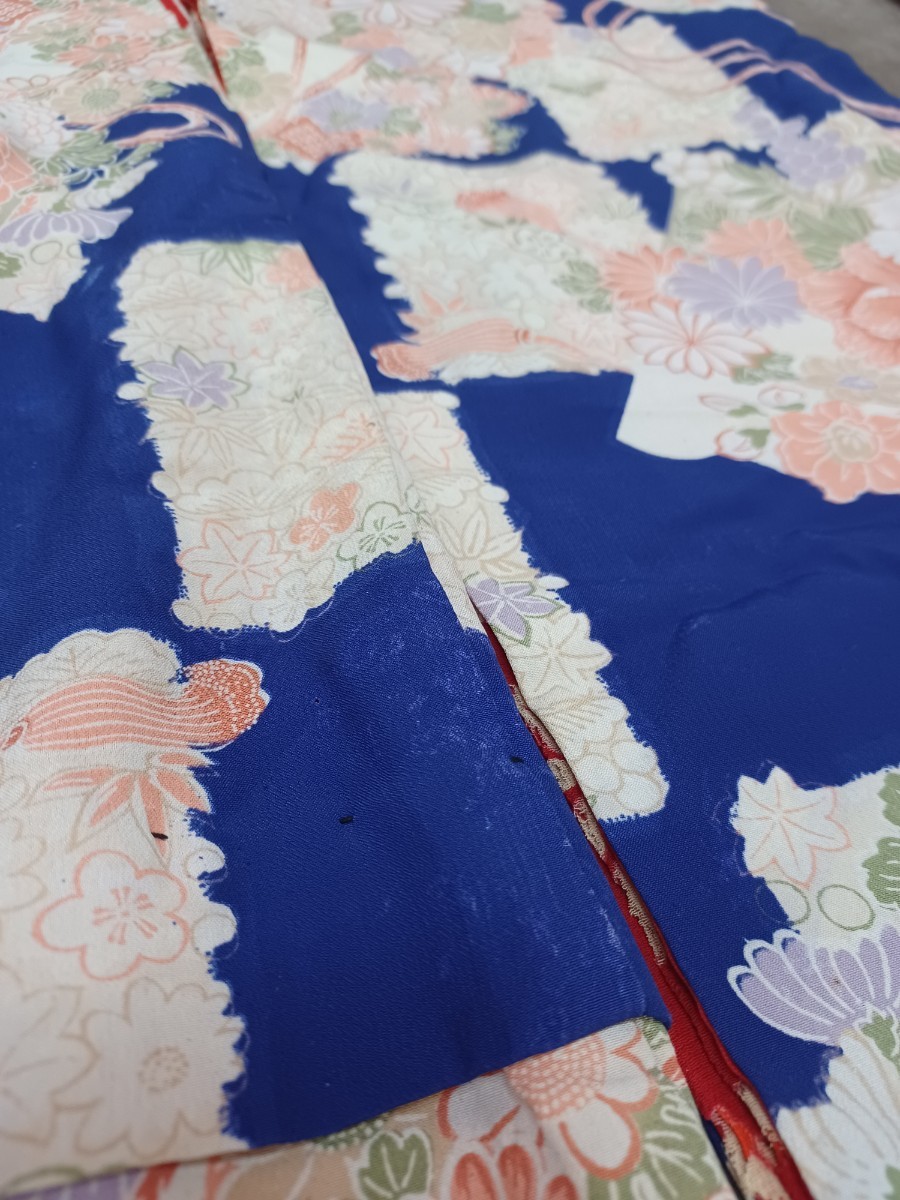 child kimono? kimono for children? antique floral print blue color dress length 111cm× width of a garment 45cm kimono remake flap is gire cloth material raw materials collection Nara departure 