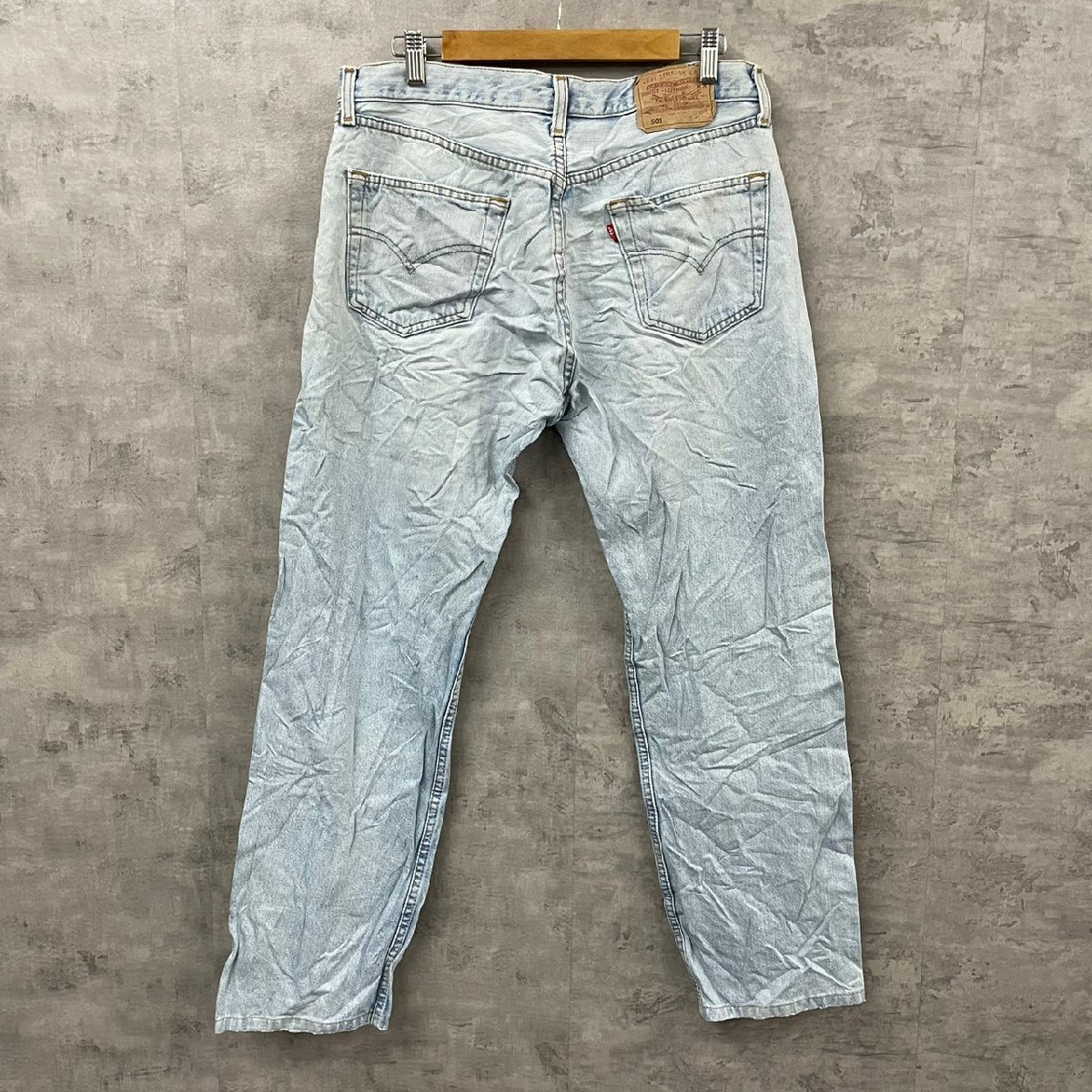 Levi's501 ライトブルー ボタンフライ デニムジーンズパンツ W34L30 実寸W33in 赤タブ 005010106 USA 海外輸入 古着 LK10582_画像2