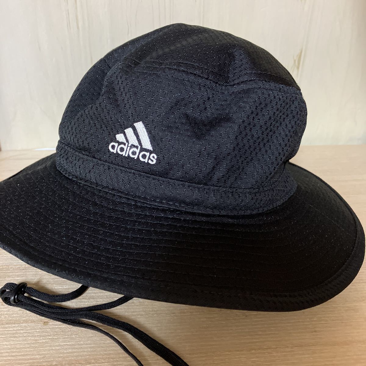 アディダス　adidas 帽子　ハット　58cm ブラック　速乾_画像1