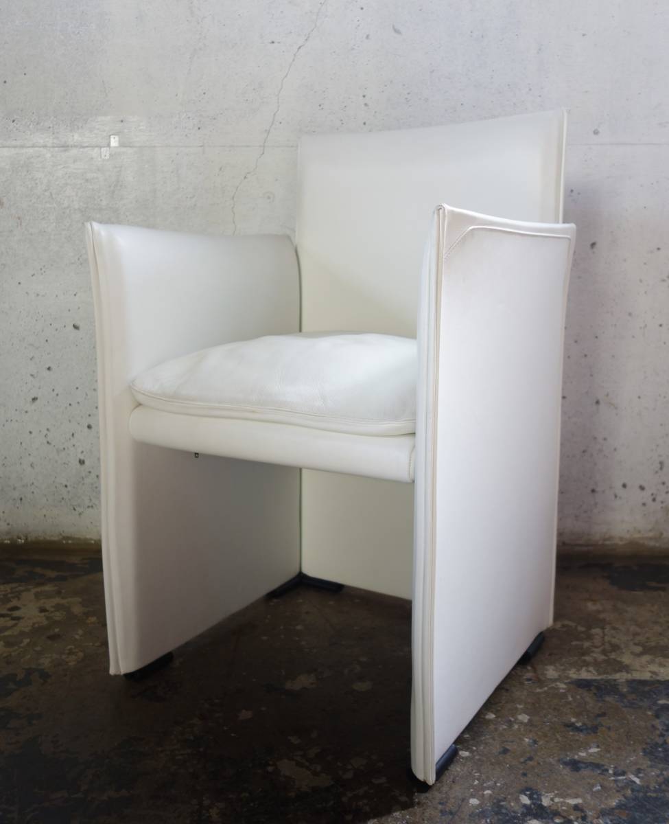 レトロファニチャー　当時物＊Cassina　カッシーナ＊BREAK　ブレーク ＊アームチェア　レザーチェア　WHT＊Mario Bellini マリオ・ベリーニ_画像3