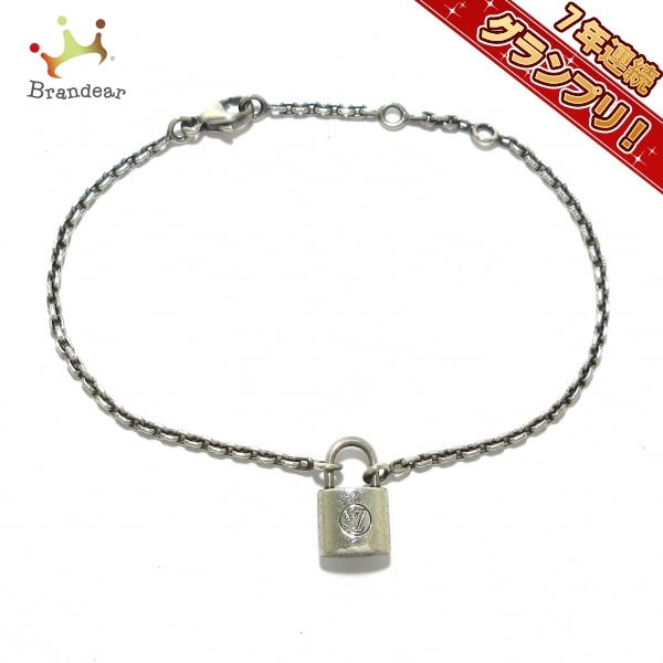 Shop Louis Vuitton Silver lockit bracelet, sterling silver (Q95450