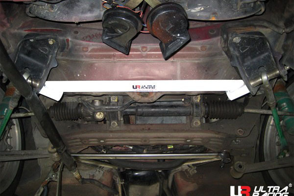 [Ultra Racing] передний жесткость скоба Toyota MR2 SW20 89/10-99/08 [LA2-962]