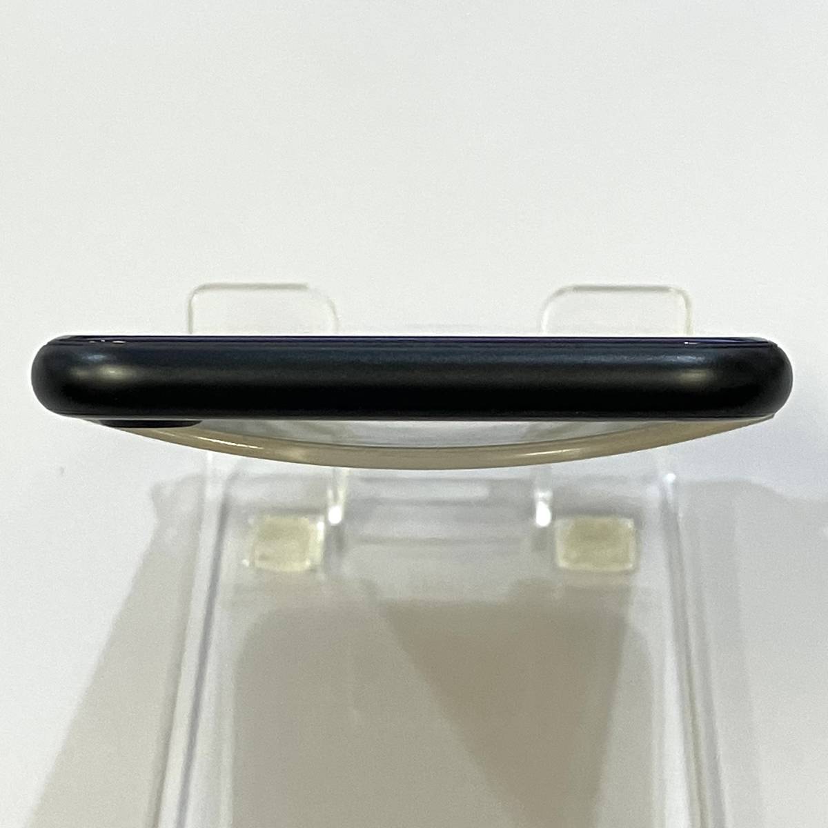 大人気新品 ブラック 64GB 第2世代 iPhoneSE ジャンク品】SIMフリー