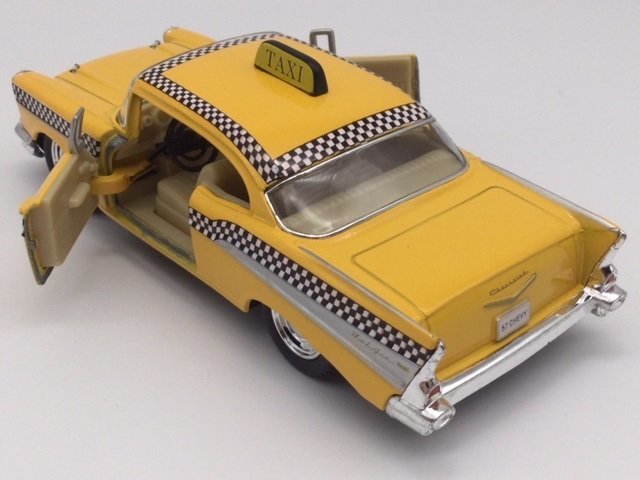 1/40 1957 シボレー ベルエア タクシー ミニカー イエローキャブ 第一世代 アメ車 クラシックカー ベル・エア Aカー レトロ アンティーク_画像2