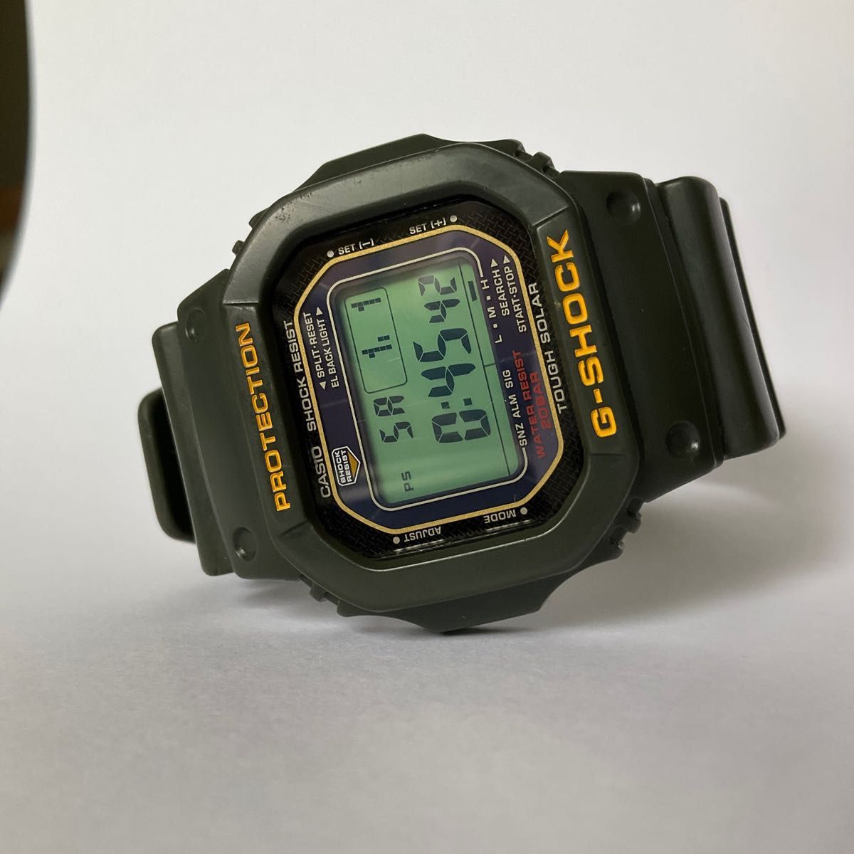 カシオ G-SHOCK GM-5600B-3DR カモフラージュ-