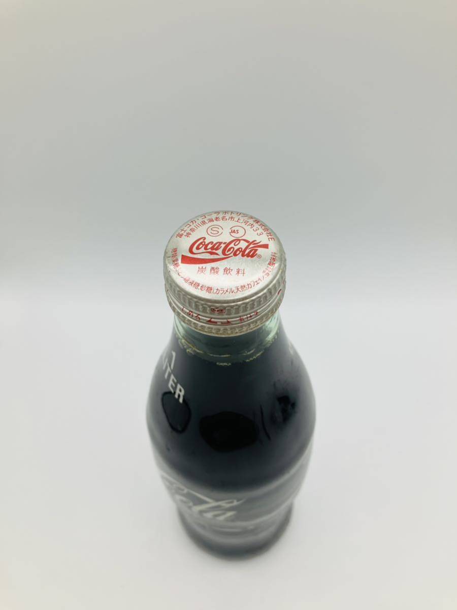 昭和レトロ コカコーラ 1L 1リットル 中身入り ※飲まないようにお願いします。_画像4