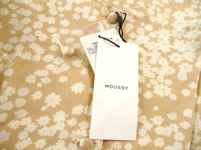 新品 定価7678円 MOUSSY マウジー 2WAY フラワープリント トップス ブラウス ベージュ 花柄_画像4