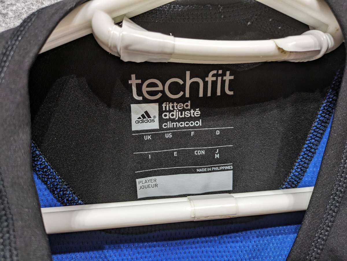 アディダス adidas techfit サッカー トレーニング インナーシャツ コンプレッションウェア 半袖 [サイズ: M /カラー: 写真参照]