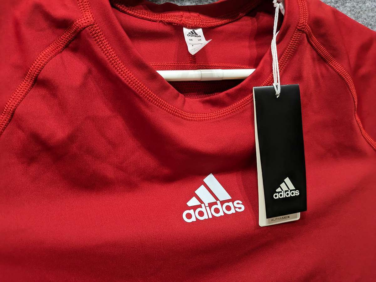 アディダス adidas サッカー トレーニング インナーシャツ コンプレッションウェア 長袖 [サイズ: O /カラー: 写真参照]