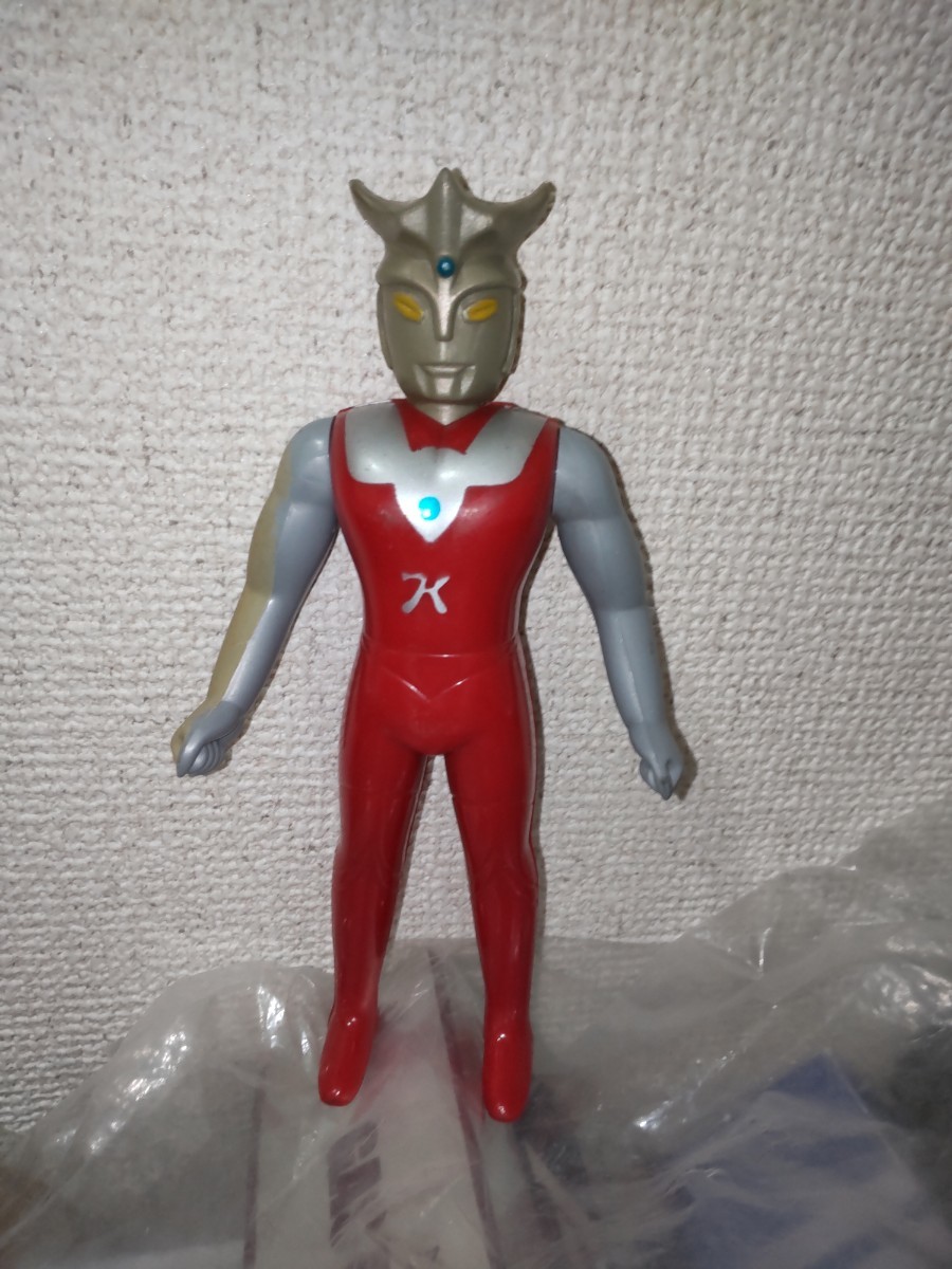  less version right Pachi middle sofvi Ultraman Leo poppy bruma.k monster maru sun .... Bear model M1 number ma-mito King Zaurus Pachi mon