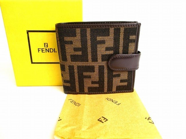 FENDI フェンディ 折財布 レザーイエロー-