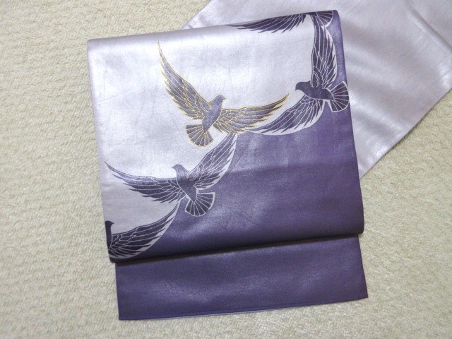 値下げ～斎藤三才・鳩・藤色と紫の袋帯　C-29