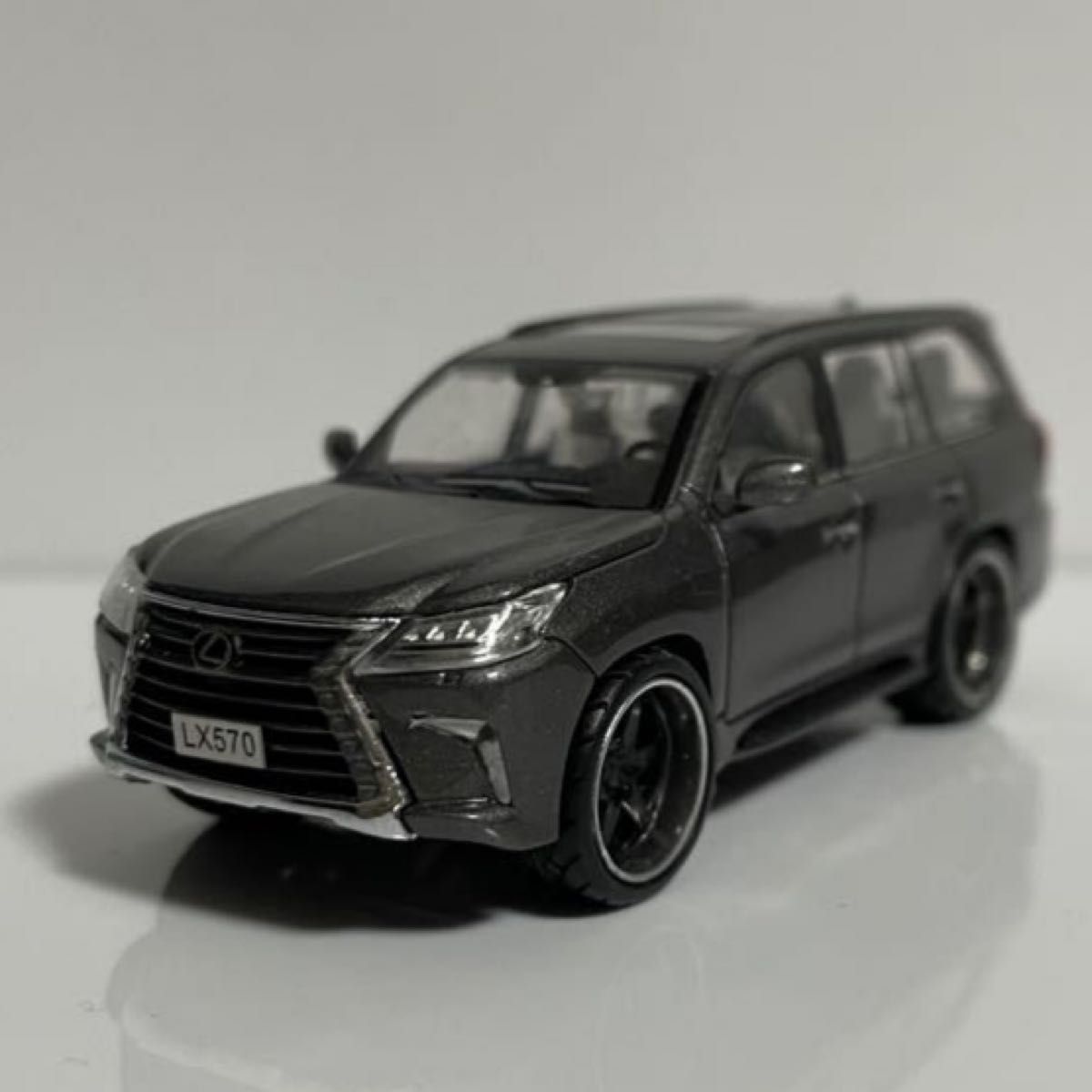 1/64 レクサス LX570 lexus ミニカー カスタム 改造 ルース 1:64 LX suv トミカ ホットウィール 