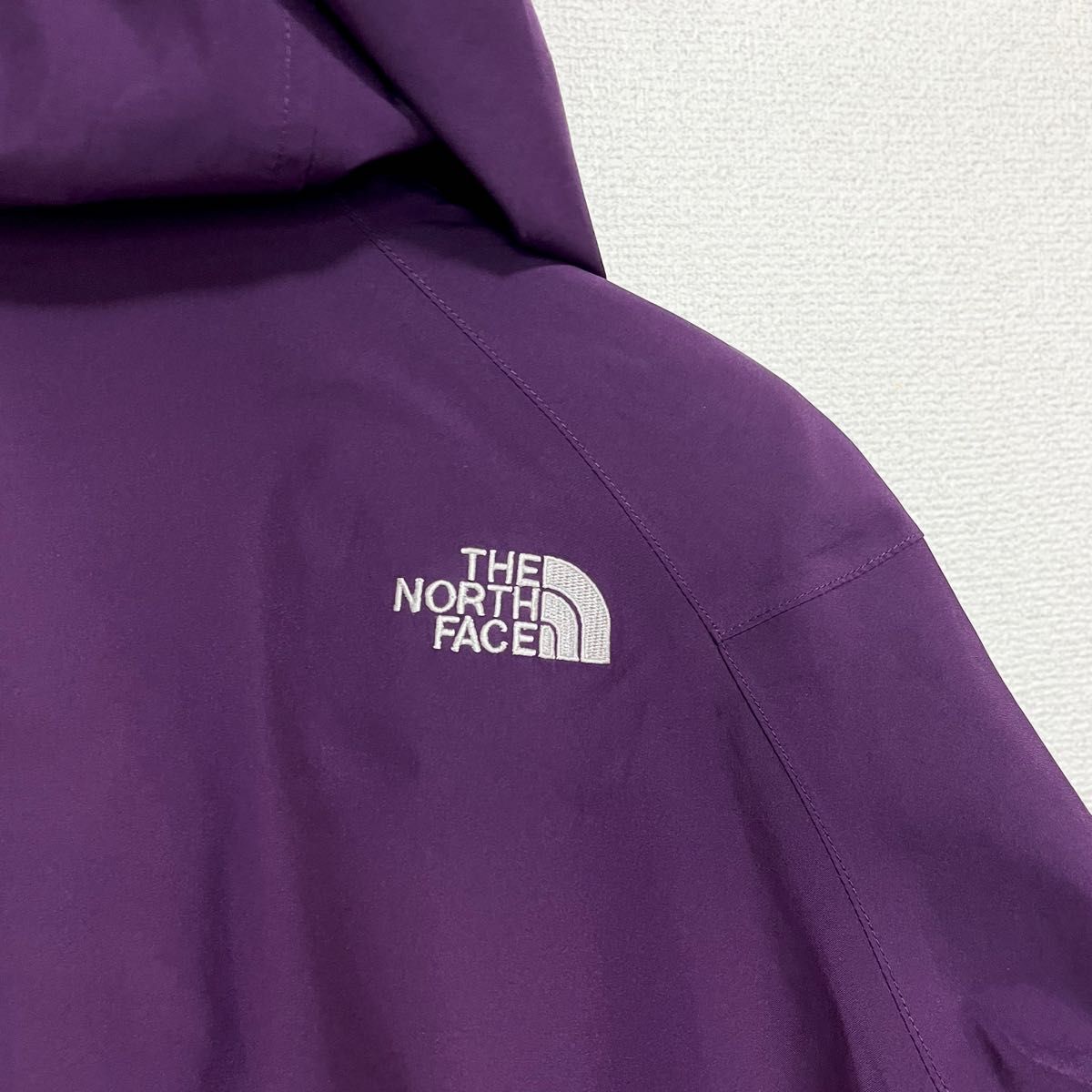 美品人気ノースフェイス マウンテンパーカー ゴアテックス レディースS ロゴ刺繍 THE NORTH FACE フード着脱可能