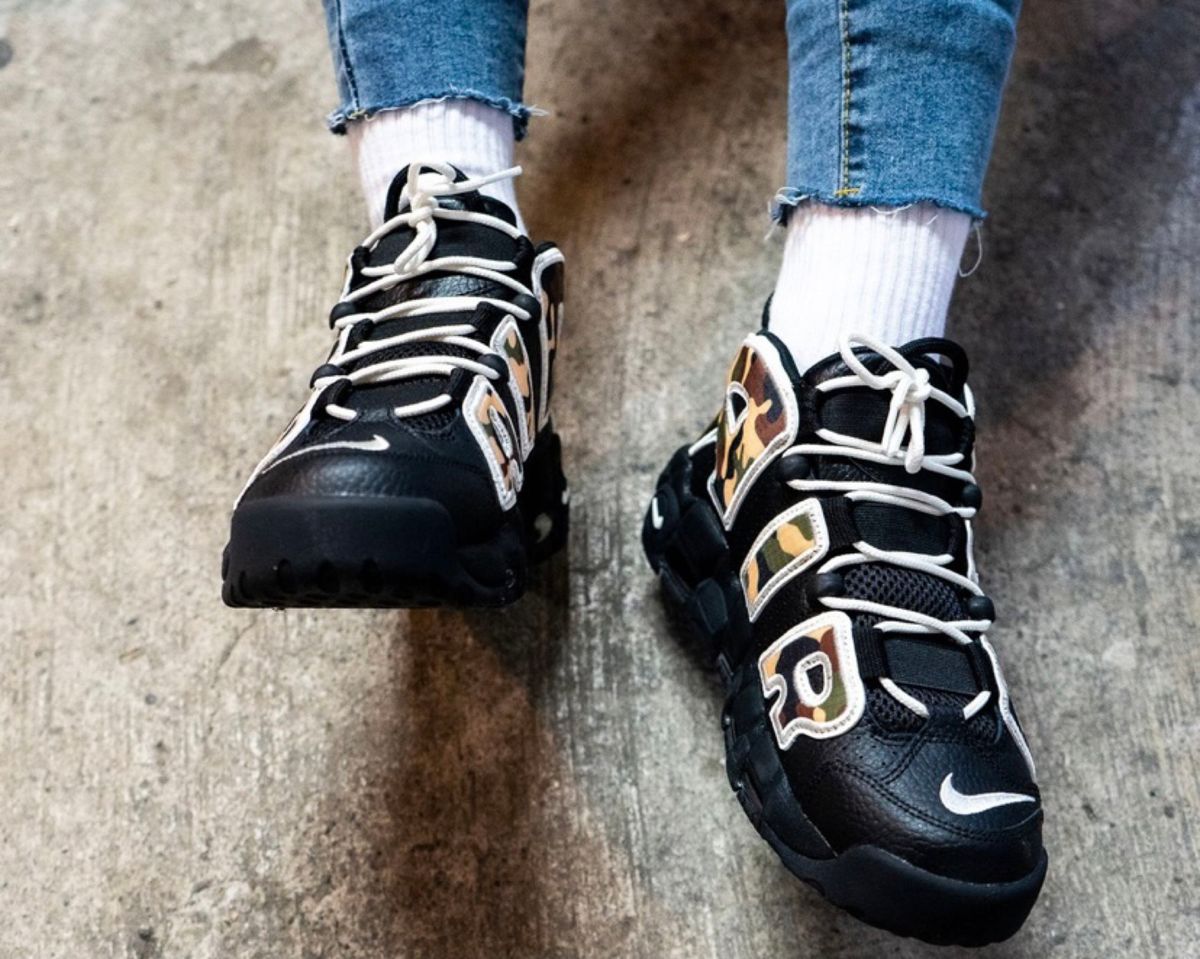 美品希少! ナイキ エアモアアップテンポ モアテン 23cm ブラックカモ NIKE AIR MORE UPTEMPO 箱付き