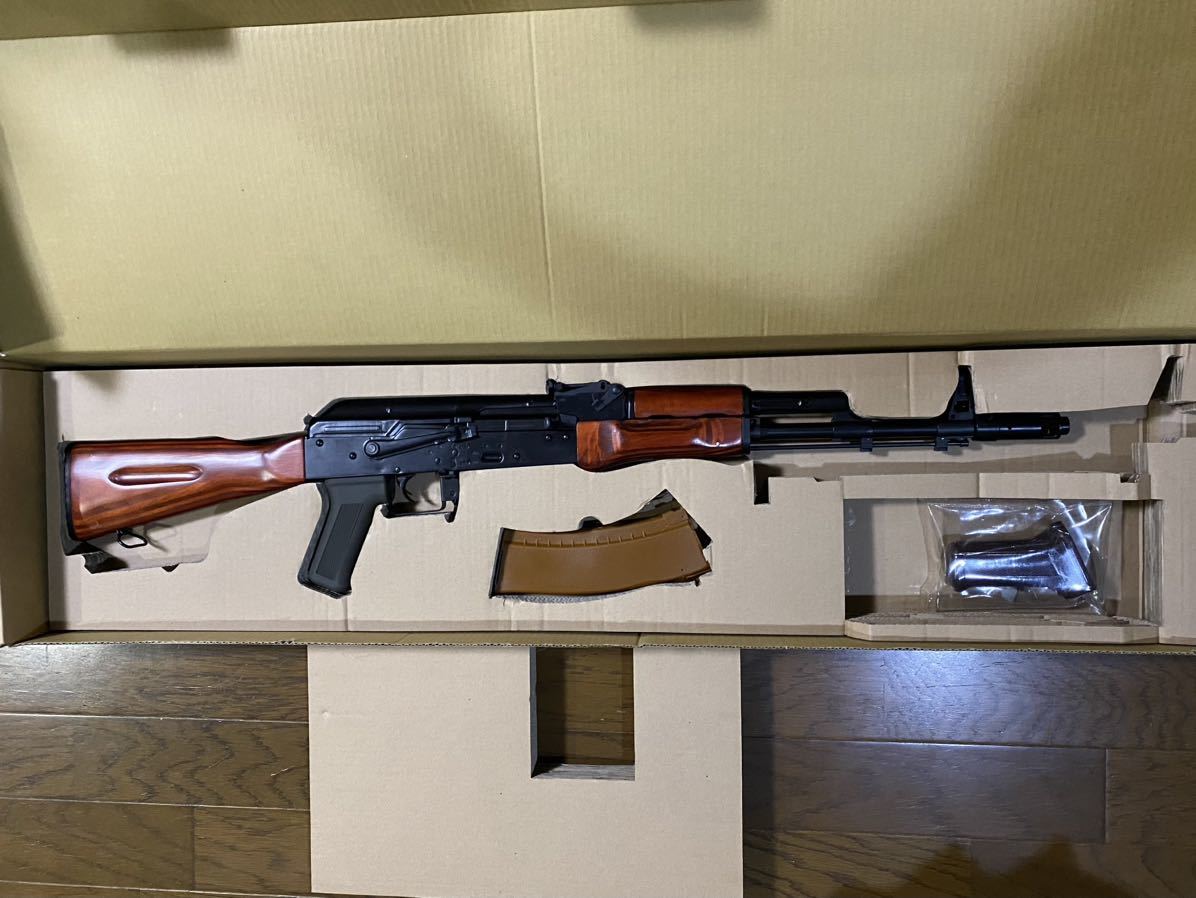 LCT AK74 初期木製ストック フルメタル スタンダード電動ガン グリップ