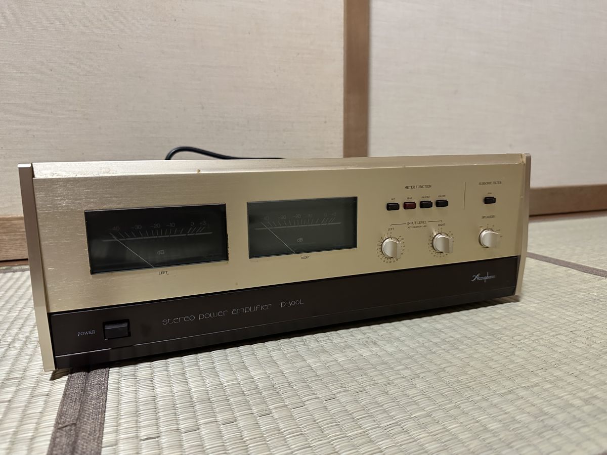 Accuphase アキュフェーズ　P-300L ステレオパワーアンプ 通電確認済_画像1