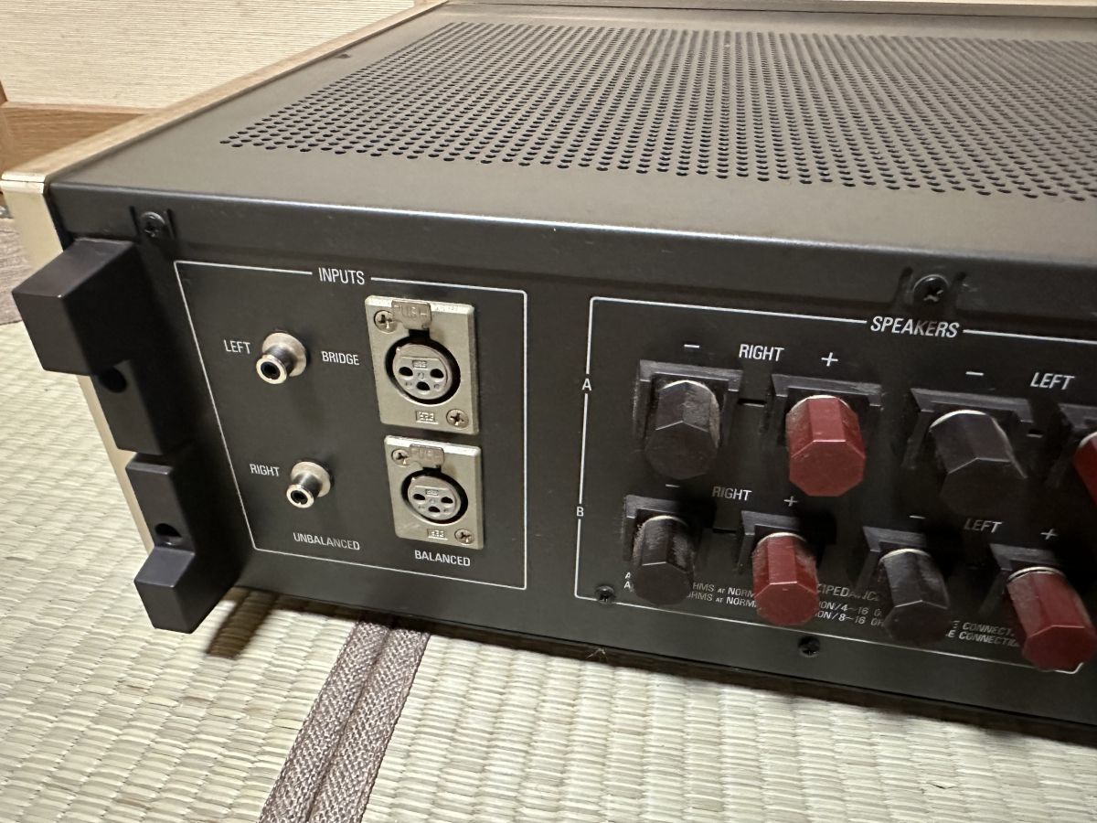 Accuphase アキュフェーズ　P-300L ステレオパワーアンプ 通電確認済_画像7