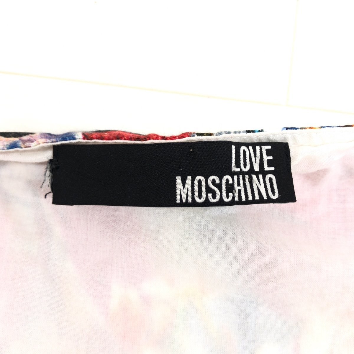 伊製 LOVE MOSCHINO モスキーノ 総柄 チュニック ワンピース M相当 イタリア製 花柄 ノースリーブ レディース 女性用_画像3