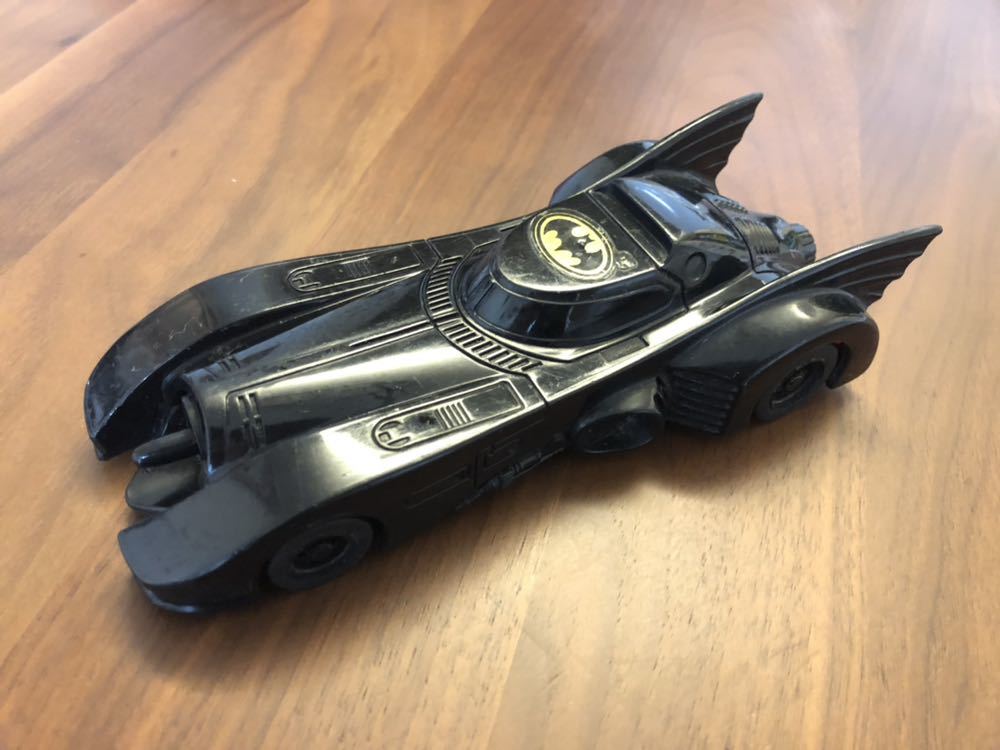 1989 year made *BATMOBILE *BATMAN* pullback type car * Batman bat mobile 