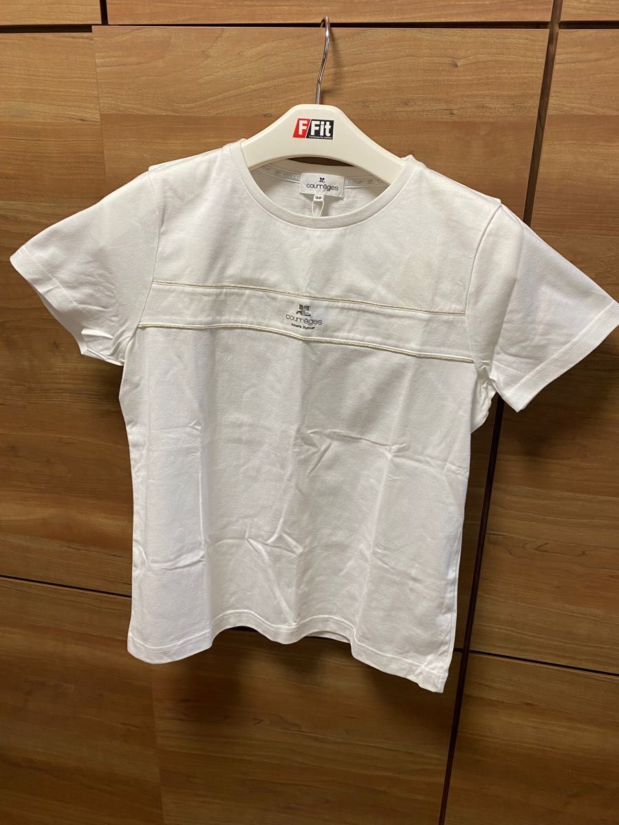 新品未使用　Courreges クレージュ ロゴTシャツ　(タグあり)