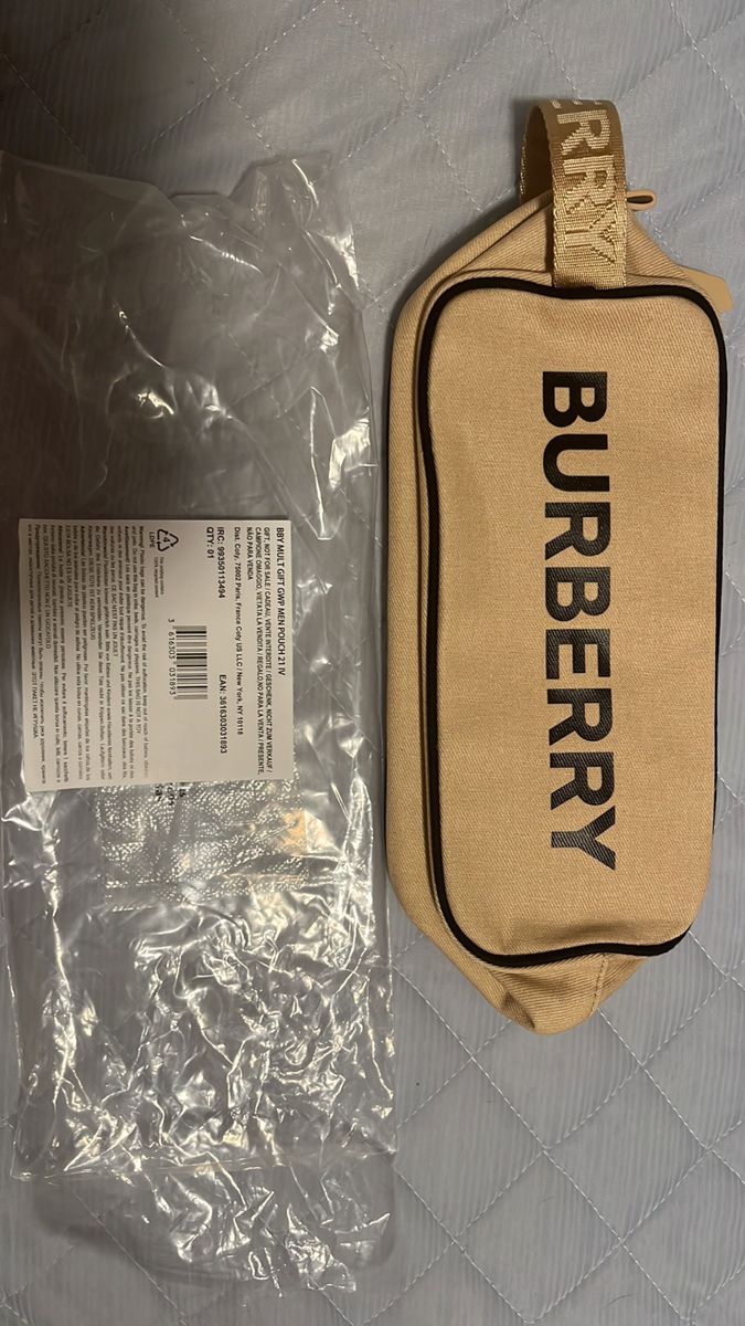 バーバリー限定ハンドバッグ (Burberry Pouch Dopp)