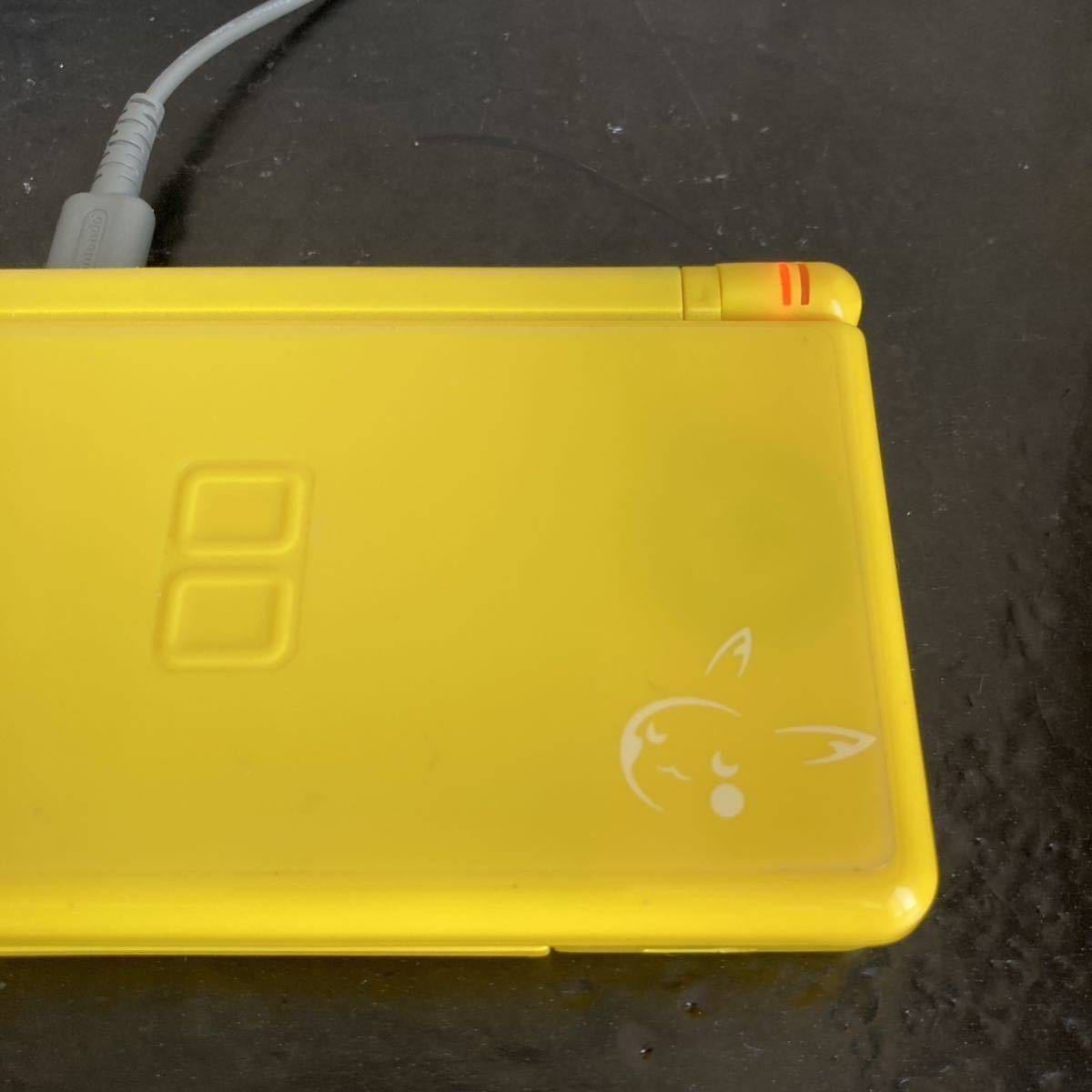 ニンテンドー DS Lite ピカチュウエディション 本体 完動品 付属 ニンテンドー DS Lite ピカチュウエディション 本体 完動品 付属