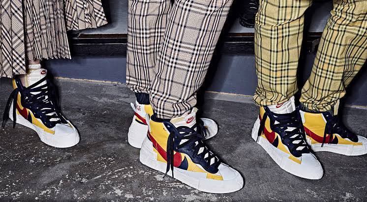 NIKE BLAZER MID SACAI WHITE MAIZE NAVY BV0072-700 ナイキ サカイ