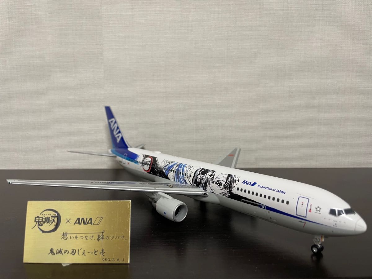 1/200 b767-300er JA616A 鬼滅の刃じぇっと壱 完成品モデル (WiFiレドームギアつき) [全日空商事]