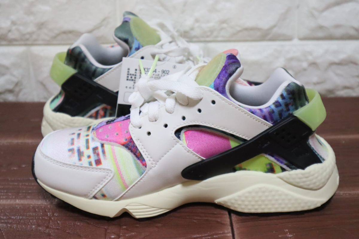 新品 23 5㎝ NIKE ナイキ エア ハラチ ゲーム W AIR HUARACHE SE 新品 23 5㎝ NIKE ナイキ エア ハラチ ゲーム W AIR HUARACHE SE