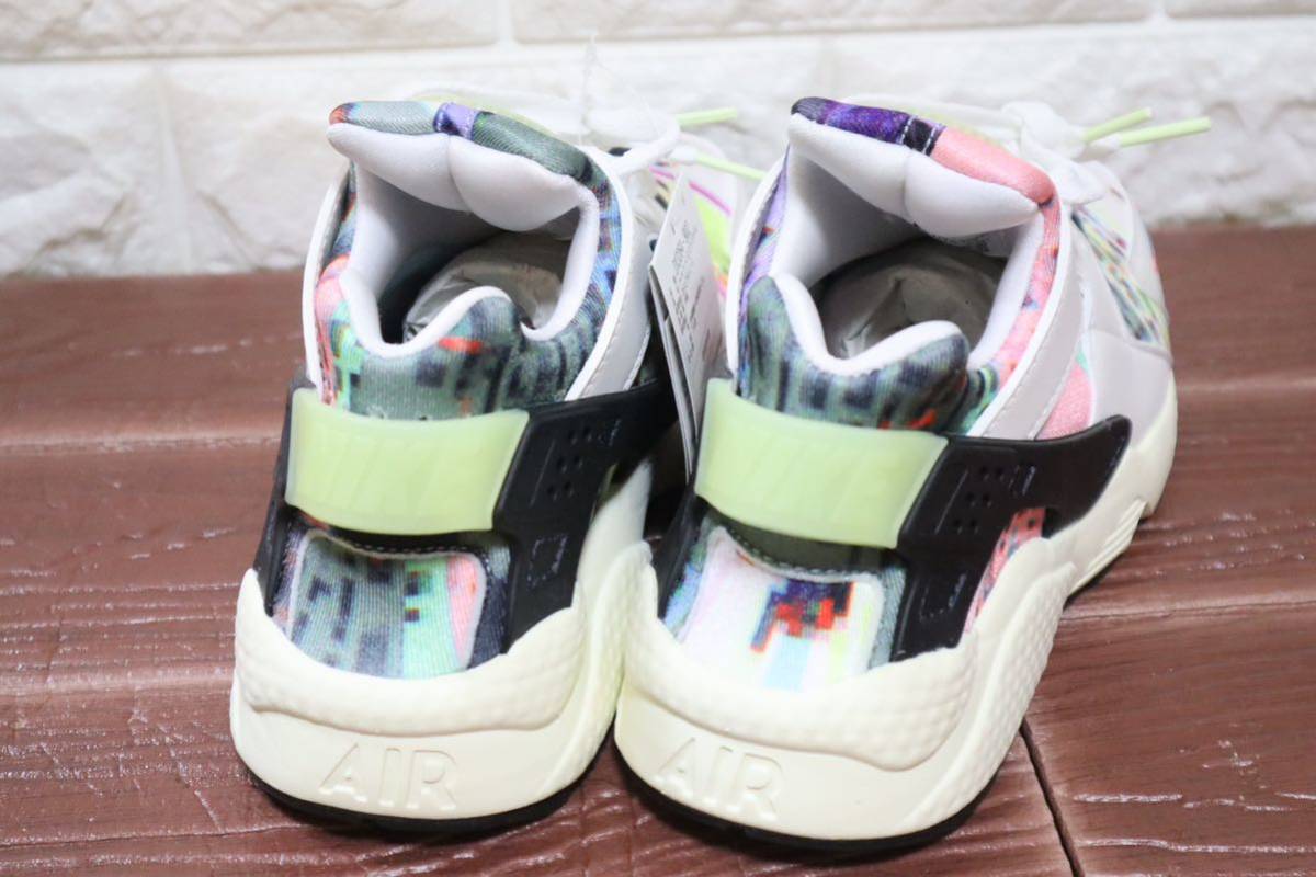 新品 23 5㎝ NIKE ナイキ エア ハラチ ゲーム W AIR HUARACHE SE 新品 23 5㎝ NIKE ナイキ エア ハラチ ゲーム W AIR HUARACHE SE