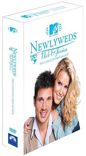 Newlyweds ニューリーウェッズ 新婚アイドル:ニックとジェシカ ファースト・シーズン [DVD](中古 未使用品)　(shin_画像1