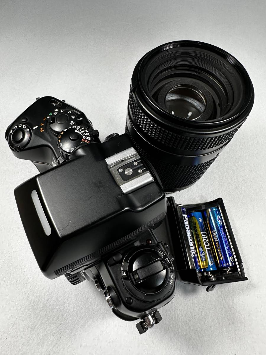 Nikon F4カメラ　Nikon F4 動作実用品 NIKON ニコン　フィルムカメラ　モルト新品交換済 _画像4