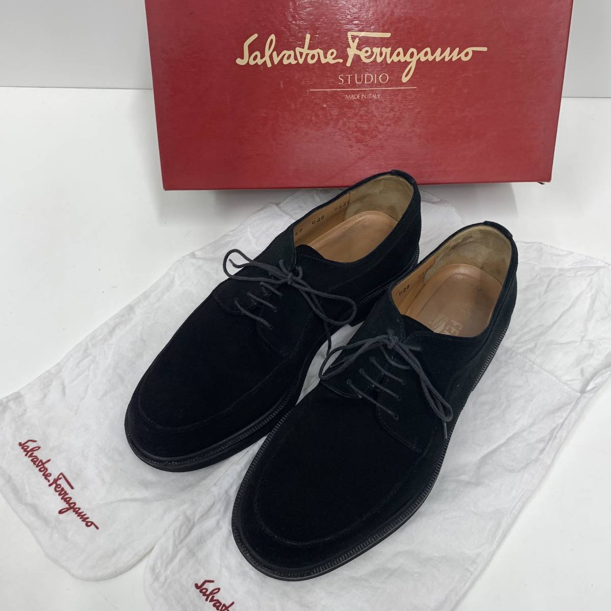 1305 Salvatore Ferragamo フェラガモ 7 1/2 EE 約26cm スエード Uチップ 革靴 本革 ビジネスシューズ ITALY製 黒 ブラック