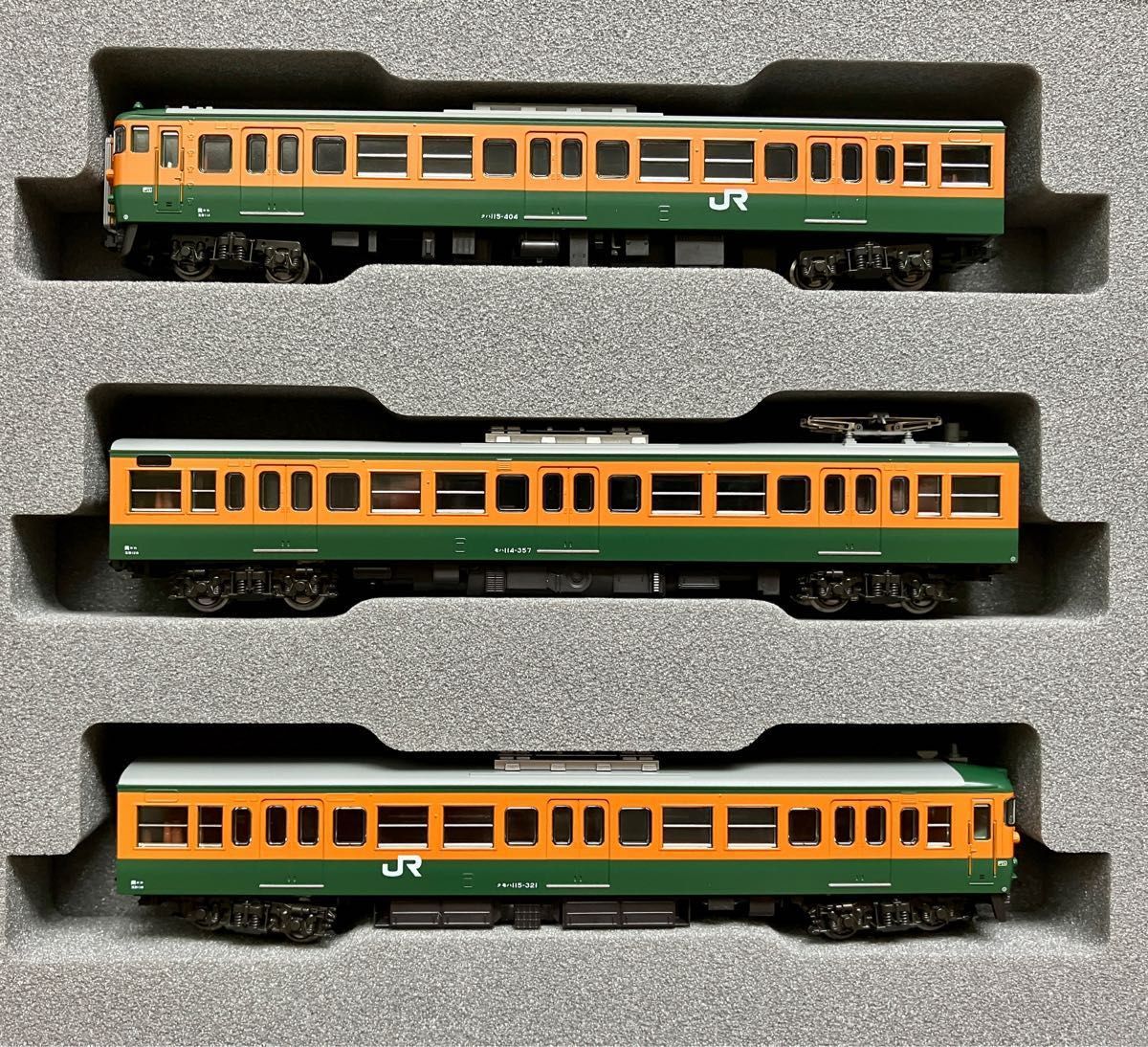KATO 10-1809115系 300番台 湘南色 岡山電車区 3両セット