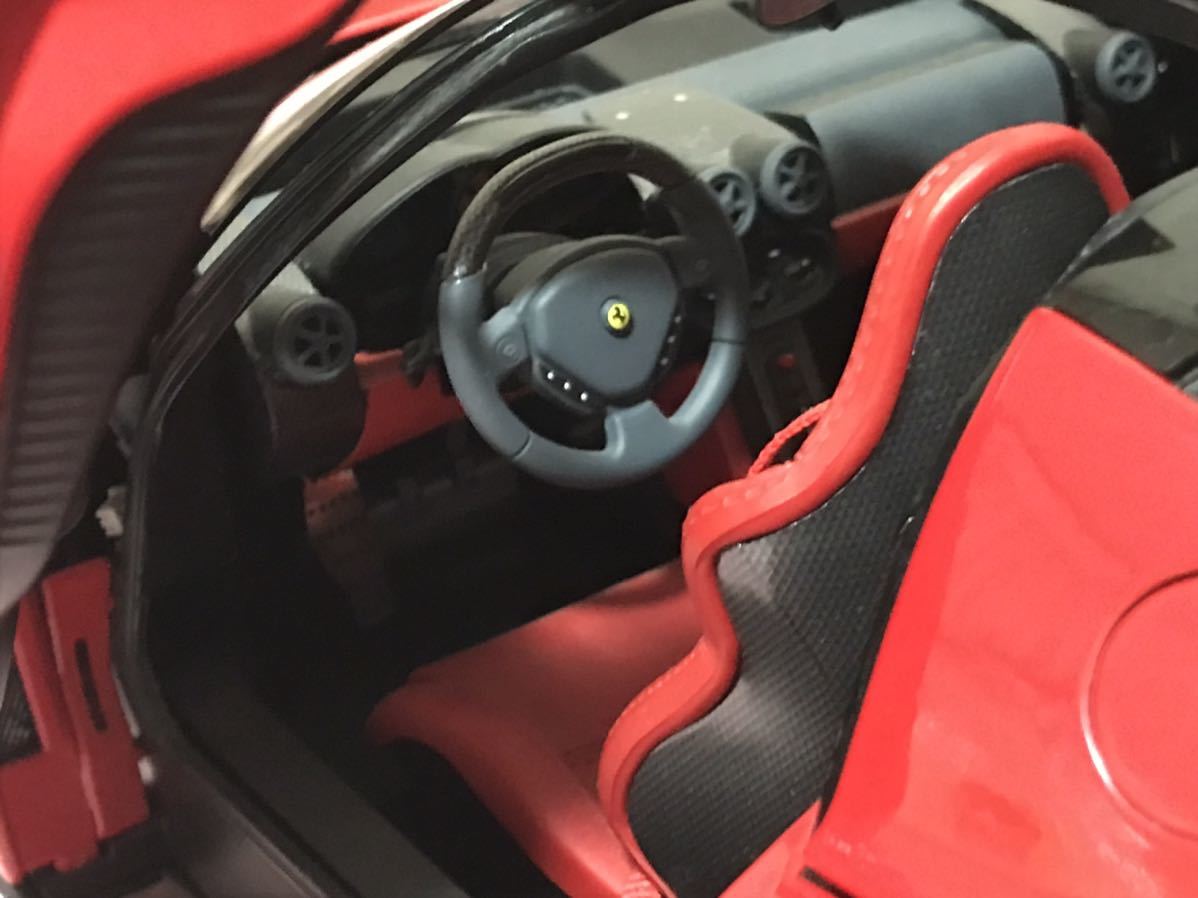 送料無料　1/10 デアゴスティーニ エンツォ フェラーリをつくる　大きなミニカー　DeAGOSTINI ENZO FERRARI スーパーカー