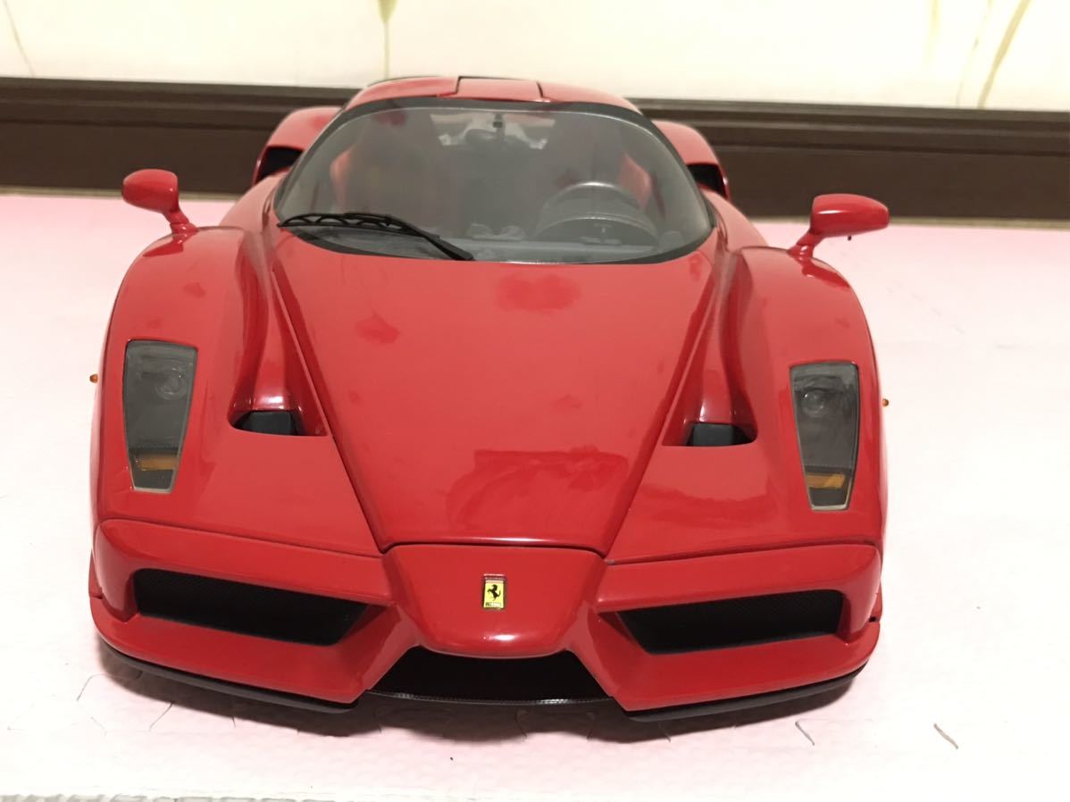 送料無料　1/10 デアゴスティーニ エンツォ フェラーリをつくる　大きなミニカー　DeAGOSTINI ENZO FERRARI スーパーカー