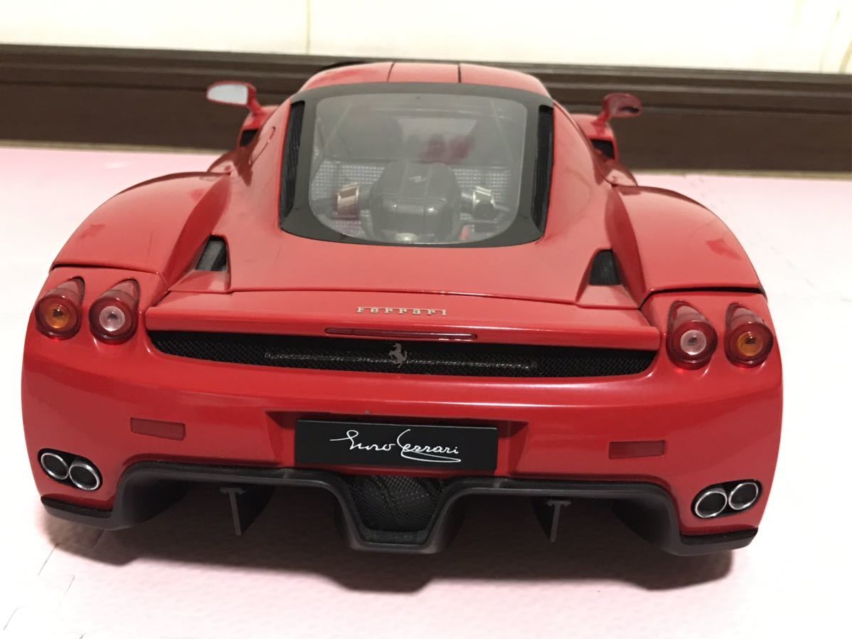 送料無料　1/10 デアゴスティーニ エンツォ フェラーリをつくる　大きなミニカー　DeAGOSTINI ENZO FERRARI スーパーカー