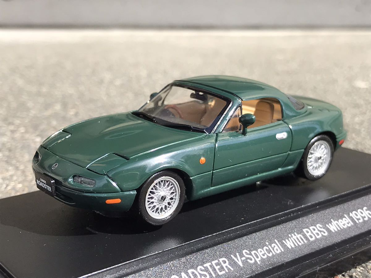 送料無料 1/43 リトラ開閉ミニカー ユーノス ロードスター 送料無料 1/43 リトラ開閉ミニカー ユーノス ロードスター